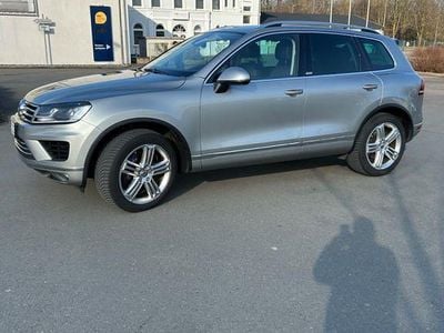 Gebraucht VW Touareg Executive 262 PS (192 kW) 2017 Grau SUV