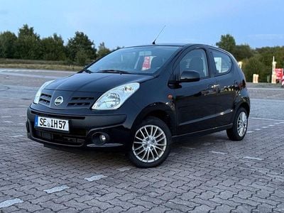 Nissan Pixo