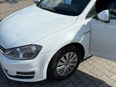 Gebraucht VW Golf VII 105 PS (77 kW) 2014 Weiß Limousine