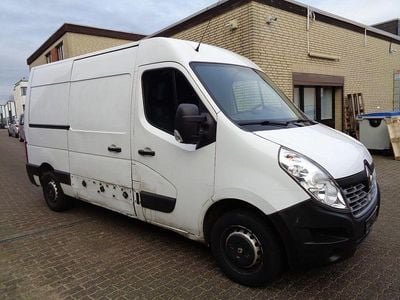 Weiß Gebraucht 2018 Renault Master Van / Kleinbus | 6.990 €