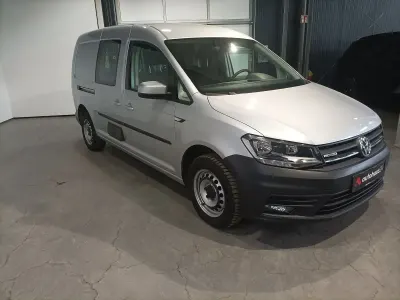 Gebraucht VW Caddy Maxi Trendline 110 PS (80 kW) 2020 Silber Van / Kleinbus