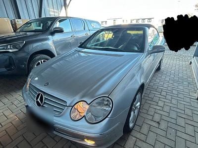 Usata Mercedes CLK320 224 CV (164 kW) 2003 Grigio Cabrio