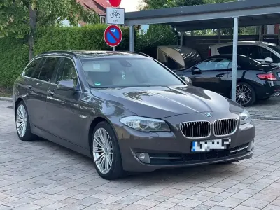 Gebraucht BMW 530 Performance 258 PS (189 kW) 2012 Braun Limousine