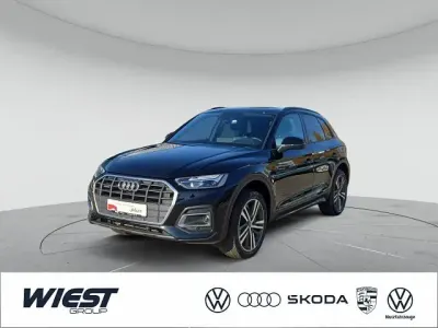 Używany Audi Q5 Sport 299 KM (219 kW) 2022 Czarny SUV