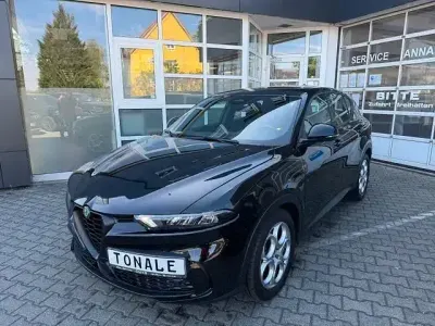 Gebraucht Alfa Romeo Tonale Sprint 131 PS (96 kW) 2023 Schwarz SUV