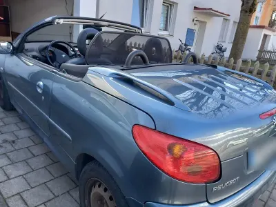 Gebraucht Peugeot 206 CC Quiksilver 109 PS (80 kW) 2006 Silber Cabrio