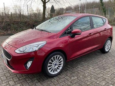 Rot Gebraucht 2019 Ford Fiesta Limousine | 10.299 € (Fairer Preis)