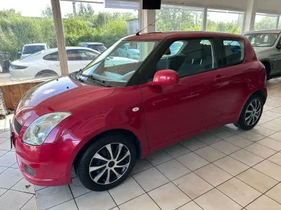 Gebraucht Suzuki Swift 92 PS (67 kW) 2006 Rot Kleinwagen