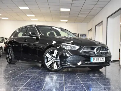 Gebraucht Mercedes C220 Avantgarde 200 PS (147 kW) 2023 Obsidianschwarz Kombi