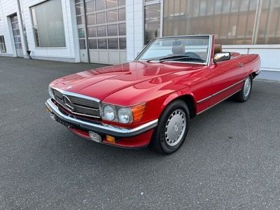 Gebraucht Mercedes 560 227 PS (166 kW) 1988 Rot Cabrio