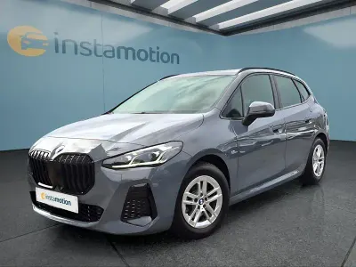 Gebraucht BMW 218 Active Tourer 136 PS (100 kW) 2024 Grau Van / Kleinbus