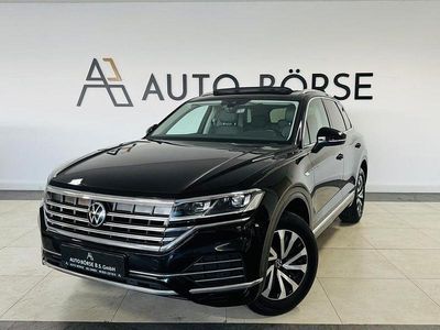 Deep black perleffekt Gebraucht 2020 VW Touareg Elegance SUV | 40.890 € (Guter Preis)