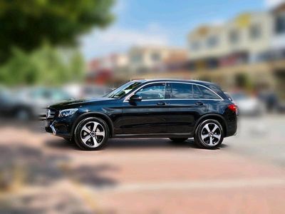 Second-hand Mercedes GLC250 204 CP (150 kW) 2015 Negru SUV