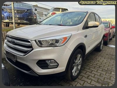 Arktisweiß (metallic) Gebraucht 2017 Ford Kuga Titanium SUV | 14.290 € (Guter Preis)