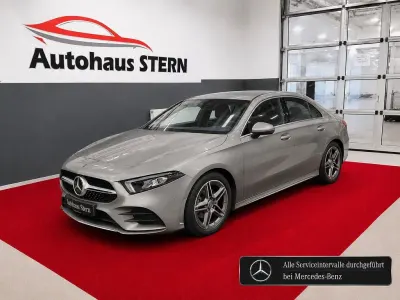 Gebraucht Mercedes A200 AMG line 163 PS (119 kW) 2020 Silber Limousine