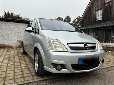 Silber Gebraucht 2006 Opel Meriva Van / Kleinbus | 1.999 € (Guter Preis)