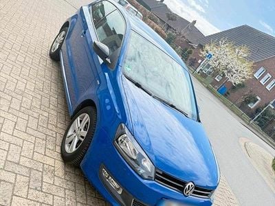 Gebraucht VW Polo 90 PS (66 kW) 2012 Blau Kleinwagen
