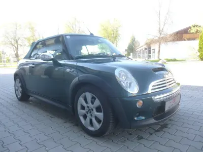 Usata Mini Cooper S Cabriolet 194 CV (142 kW) 2005 Verde Cabrio