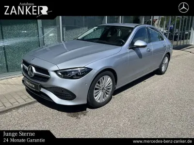 Gebraucht Mercedes C300 Avantgarde 265 PS (194 kW) 2025 Lack hightechsilber Limousine
