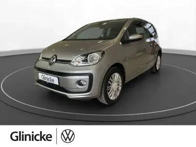 Używany VW up! United 65 KM (47 kW) 2021 Srebrny Hatchback