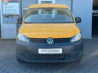 Gebraucht VW Caddy 101 PS (74 kW) 2014 Gelb Van / Kleinbus