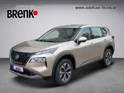 Gebraucht Nissan X-Trail Acenta 204 PS (150 kW) 2023 Champagne silver (metallic) SUV
