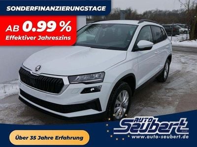 Neu Skoda Karoq Selection 150 PS (110 kW) 2025 Moonweiß perleffekt SUV