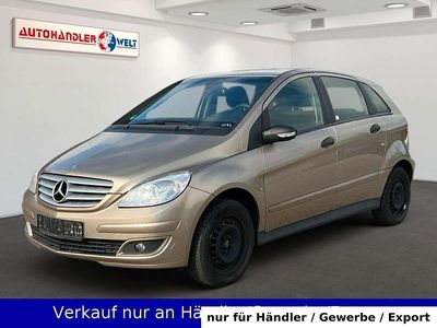 Mercedes B200