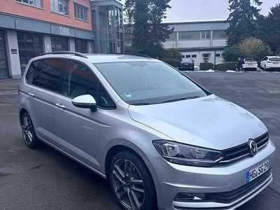 Gebraucht VW Touran Trendline 110 PS (80 kW) 2016 Grau Van / Kleinbus