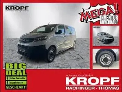 Gebraucht Opel Vivaro-e Combi 102 PS (75 kW) 2023 Weiß (casabl/arctic/eisweiss/kaolin) Van / Kleinbus