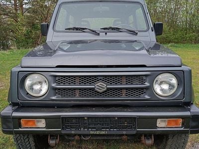 Suzuki Samurai