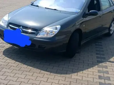 Gebraucht Citroën C5 134 PS (98 kW) 2002 Schwarz Limousine
