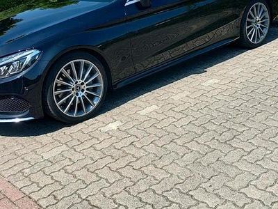 Gebraucht Mercedes 250 AMG line 211 PS (155 kW) 2018 Schwarz Cabrio