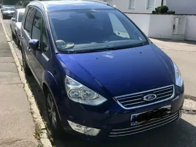 Usata Ford Galaxy Titanium 140 CV (102 kW) 2014 Blu Monovolume