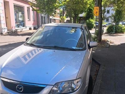 Mazda 323F