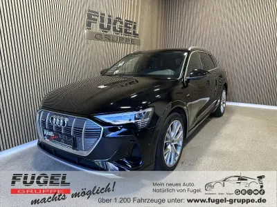 Gebraucht Audi e-tron S-Line 300 kW (408 PS) 2022 Brillantschwarz SUV