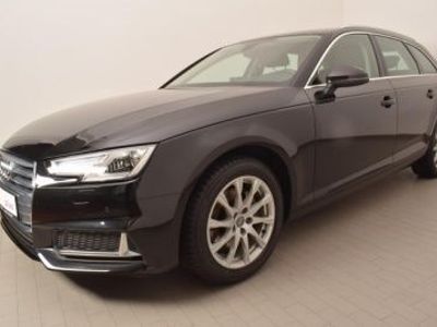Gebraucht Audi A4 Sport 150 PS (110 kW) 2018 Schwarz metallic Kombi