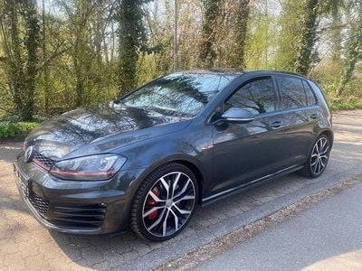 Gebraucht VW Golf VII GTI 230 PS (169 kW) 2015 Schwarz Limousine