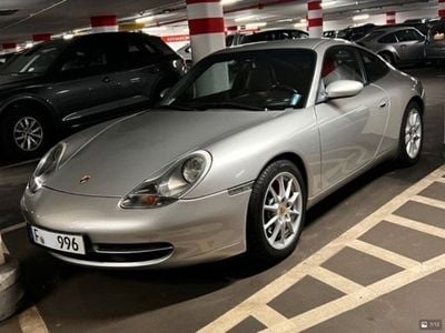 Porsche 911 Carrera