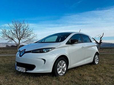 Gebraucht Renault Zoe 64 kW (88 PS) 2016 Weiß Kleinwagen