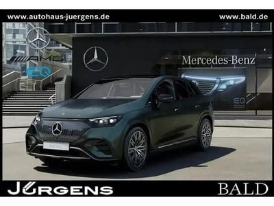 Gebraucht Mercedes EQE300 AMG 180 kW (245 PS) 2025 Grün metalliclack smaragdgrün SUV