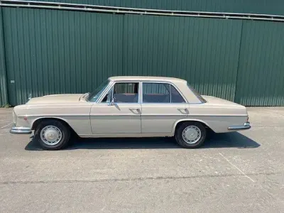 Gebraucht Mercedes 280 SE 160 PS (117 kW) 1970 Beige Limousine