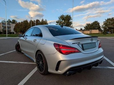 Mercedes CLA45 AMG
