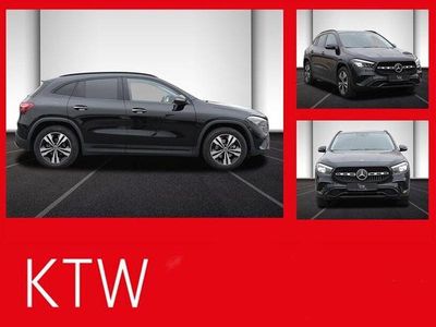 Gebraucht Mercedes GLA200 Progressive 163 PS (119 kW) 2024 Schwarz SUV
