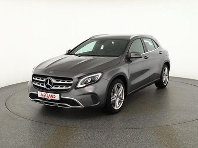 Gebraucht Mercedes GLA180 Urban 122 PS (89 kW) 2019 Grau SUV