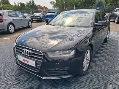 Gebraucht Audi A4 Attraction 136 PS (100 kW) 2012 Schwarz Kombi