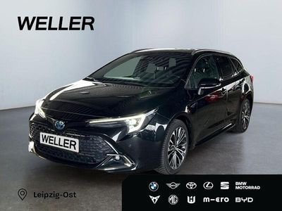 Mysticschwarz mica Gebraucht 2023 Toyota Corolla Team Kombi | 25.290 € (Fairer Preis)