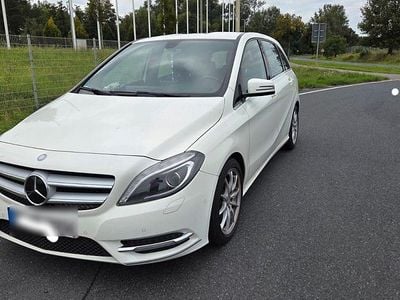 Mercedes B180