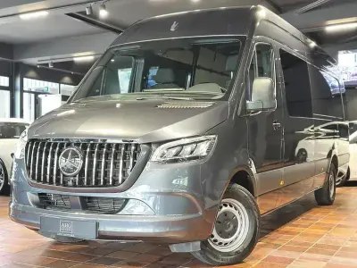 Gebraucht Mercedes Sprinter 190 PS (139 kW) 2020 Tenoritgrau metallic mb 7755 Van