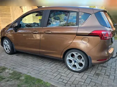 Gebraucht Ford B-MAX 95 PS (69 kW) 2013 Braun Van / Kleinbus